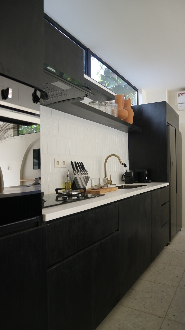 Tiu Oasis Villa Rimba Kitchen